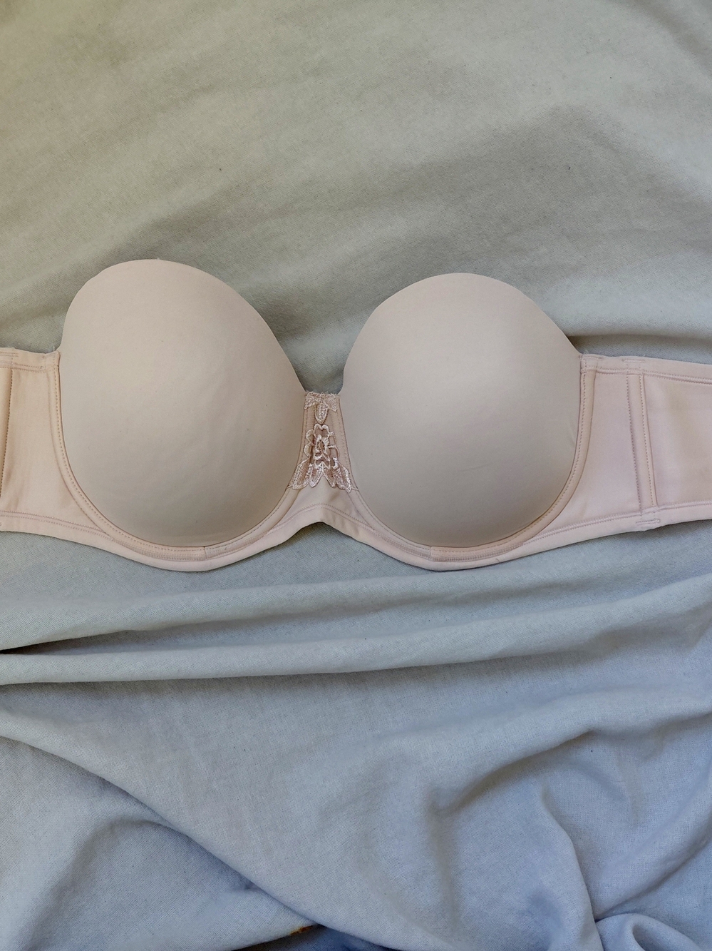 Vanity Fair 38 C Strapless Nude Bra